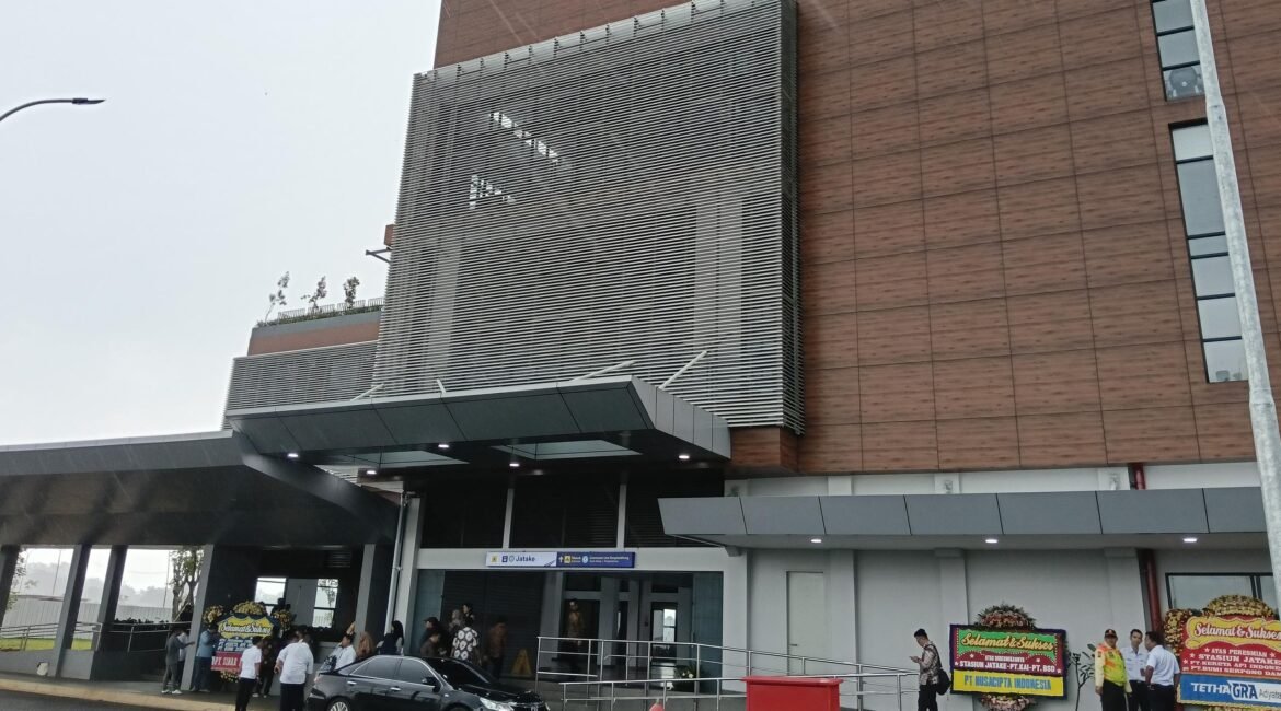 096028000_1769576085-1000027356