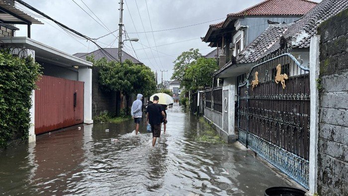Bali Dikepung Banjir! Hujan Deras 3 Hari Beruntun, Genangan Meluas hingga 26 Titik Strategis