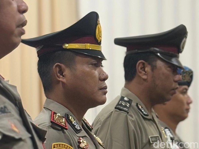 “Kau Bodoh!”: Ketua Sidang Murka, Semprot Kasat Narkoba Polres Torut karena Lepaskan Bandar
