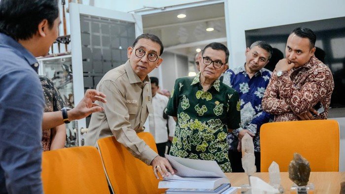 Budaya Bertemu Big Data! Menbud Dorong Dashboard Kebudayaan Nasional di Indicator Indonesia untuk Digitalisasi Warisan Bangsa