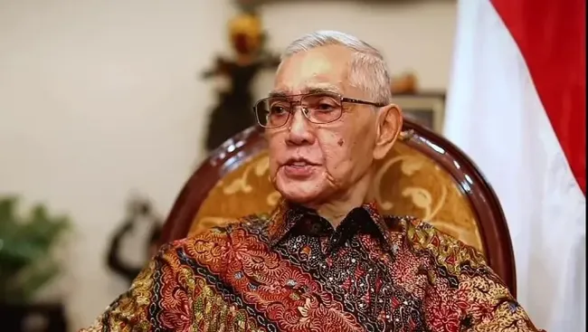 Indonesia Berduka: Mantan Wapres Try Sutrisno Wafat, Mensesneg Sebut Beliau “Putra Terbaik Bangsa”