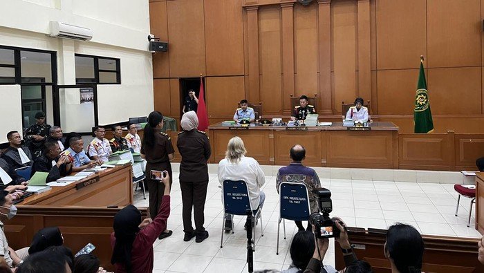 Mega-Skandal Satelit Kemhan: Tiga Terdakwa Resmi Didakwa Rugikan Negara Rp306,8 Miliar!