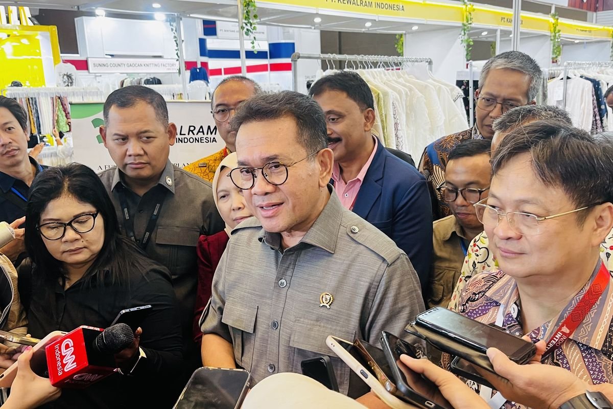 Mendag Akui Harga Minyak Goreng Naik, Tapi Bantah Stok Langka di Pasaran