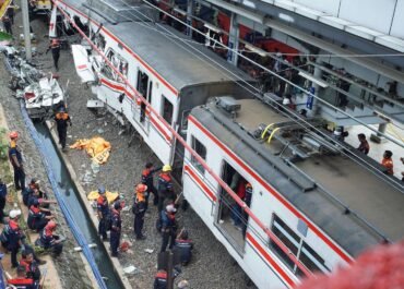 Duka Makin Dalam: Korban Meninggal Kecelakaan Kereta di Bekasi Bertambah Jadi 16 Orang