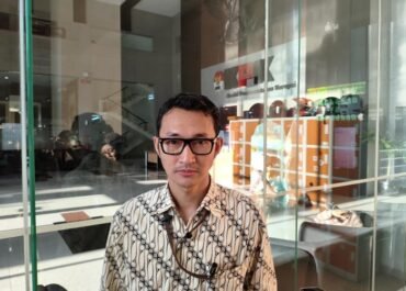 Bongkar Aliran 'Cuan' Haram! KPK Cecar Bos Travel Terkait Keuntungan Ilegal Jual-Beli Kuota Haji