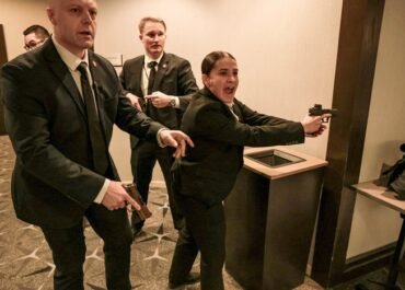 Black Swan Event! Detik-Detik Penembakan Bikin Trump hingga Anggota Kabinet AS Dievakuasi, Market Global Siaga 1