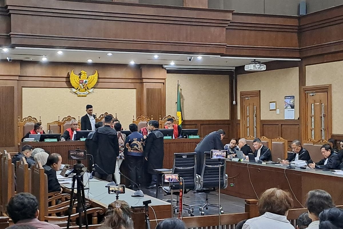 Momen Dokter Jelaskan Kondisi Kesehatan Nadiem Makarim di Tengah Sidang Korupsi Chromebook