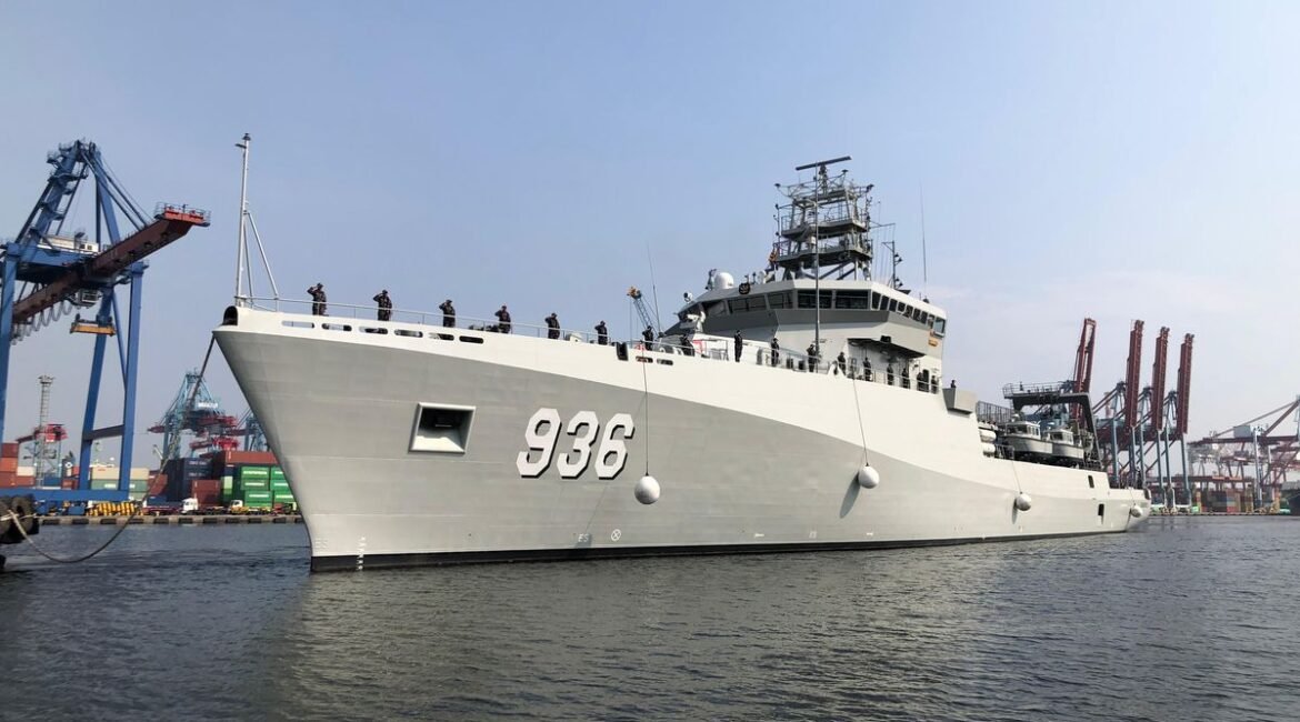 6a01607e44399