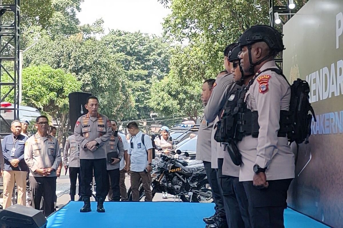 Antisipasi Anarkisme! Kapolri Harap Polisi Punya Seragam yang Aman Jika Dilempar Molotov
