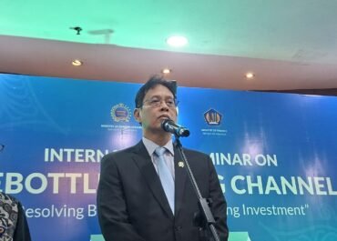 Bikin Tenang! Purbaya Imbau Masyarakat Tak Panik Hadapi Rupiah Anjlok: "Tak Akan Sejelek '98"