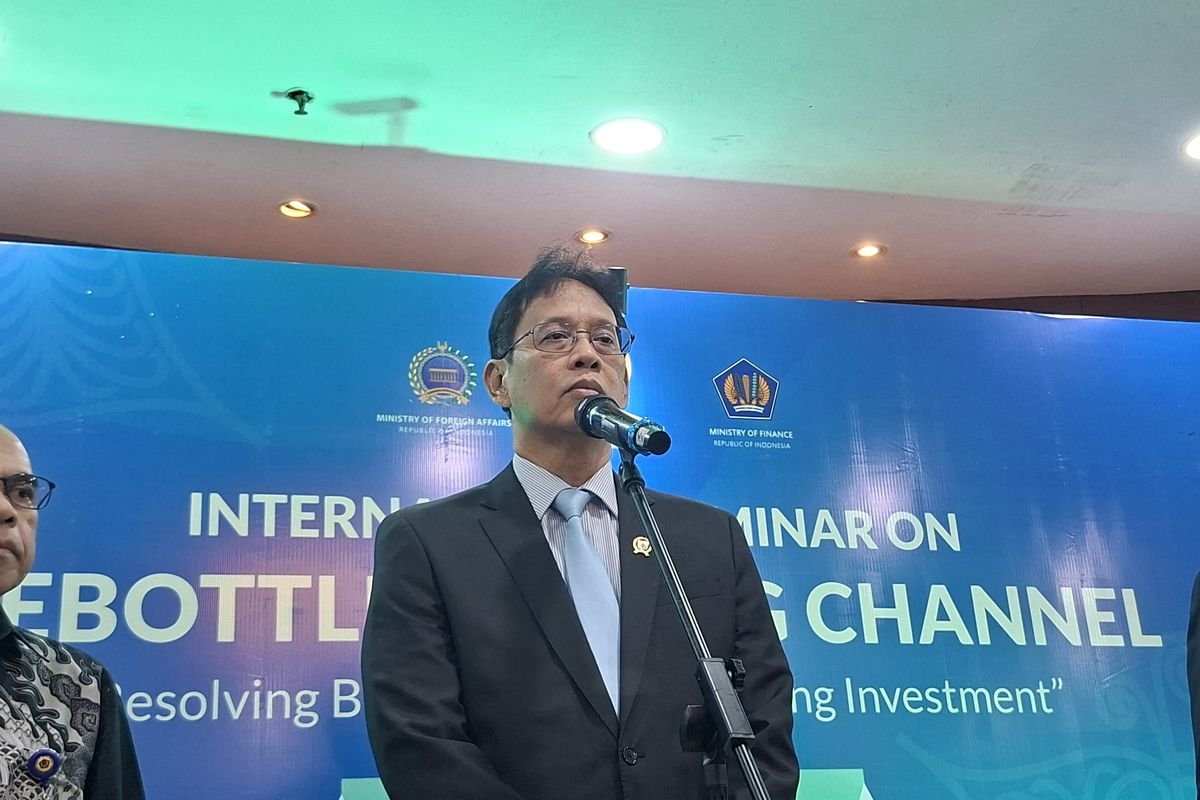 Bikin Tenang! Purbaya Imbau Masyarakat Tak Panik Hadapi Rupiah Anjlok: “Tak Akan Sejelek ’98”