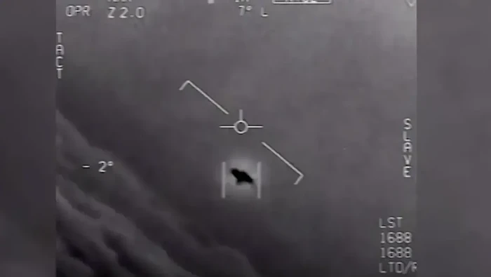 pentagon-rilis-file-ufo-1778548624054_169