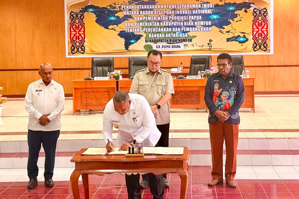 Bawa Indonesia Mengangkasa! Pemprov Papua dan BRIN Tandatangani MoU Pembangunan Bandar Antariksa