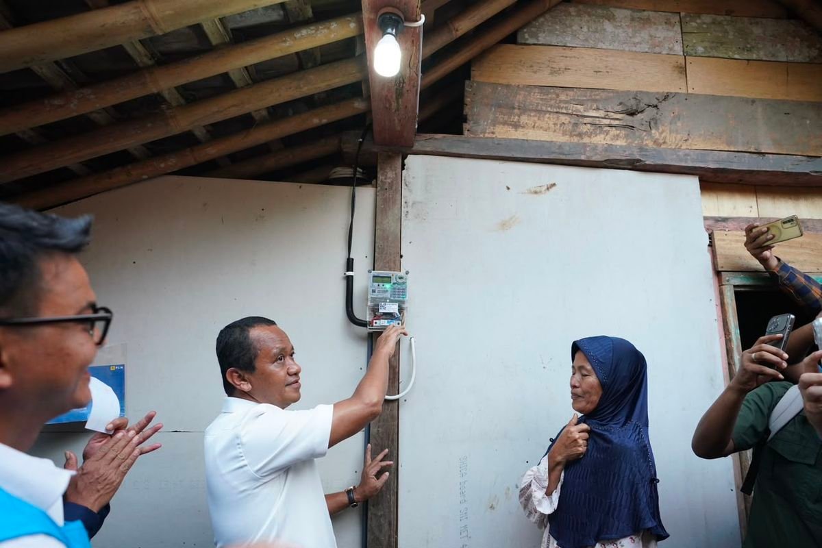 Totalitas Atasi Krisis! Cerita Bahlil Jadi “Project Manager” PLN Imbas Pemadaman Listrik Bergilir di Indonesia