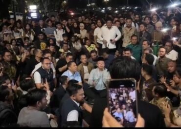 Tolak Politisasi Mimbar Akademik! Ini Alasan Mahasiswa Geruduk Diskusi Nusron, Budiman, dan Sudaryono di UGM
