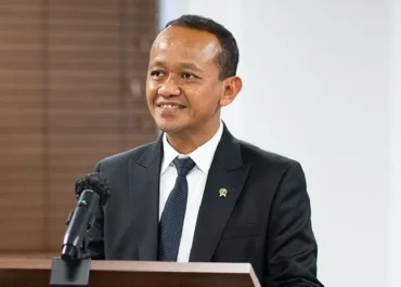 Bahlil Laporkan ke Presiden, Sebanyak 1.400 Desa Siap Nikmati Akses Listrik