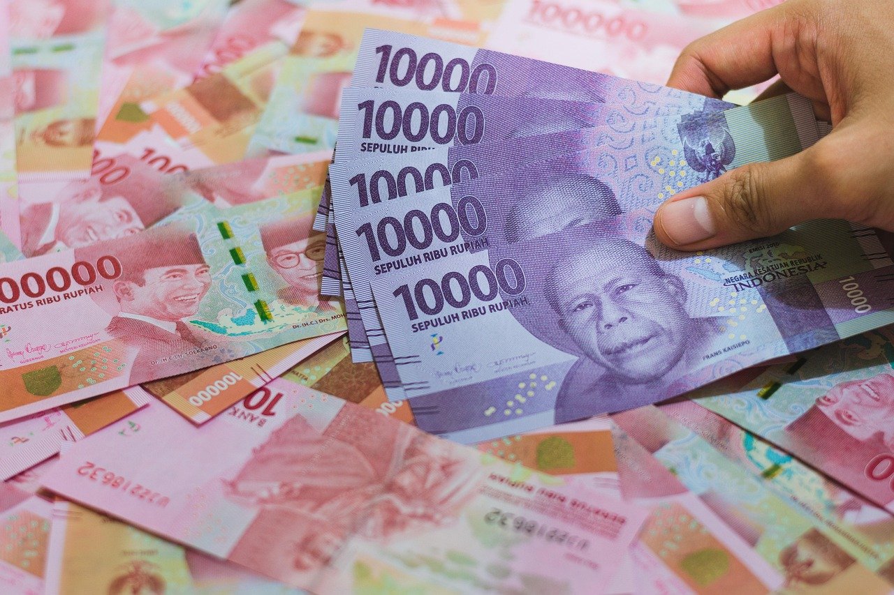 Arah Rupiah Jadi Sorotan di Tengah Proses Pemilihan Gubernur Baru Bank Indonesia