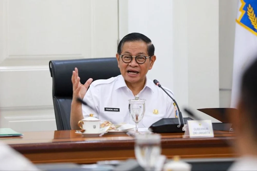 Pramono Siapkan Penertiban Pagar Tinggi di Mal dan Perkantoran, Tegaskan Jakarta Tetap Aman