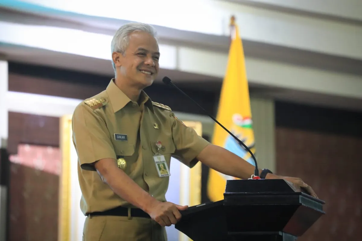 Ganjar Tanggapi Gugatan Syarat Pendidikan Gibran di MK