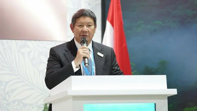 Hashim Ungkap Rencana Prabowo Bagikan HP Gratis untuk Salurkan Bansos