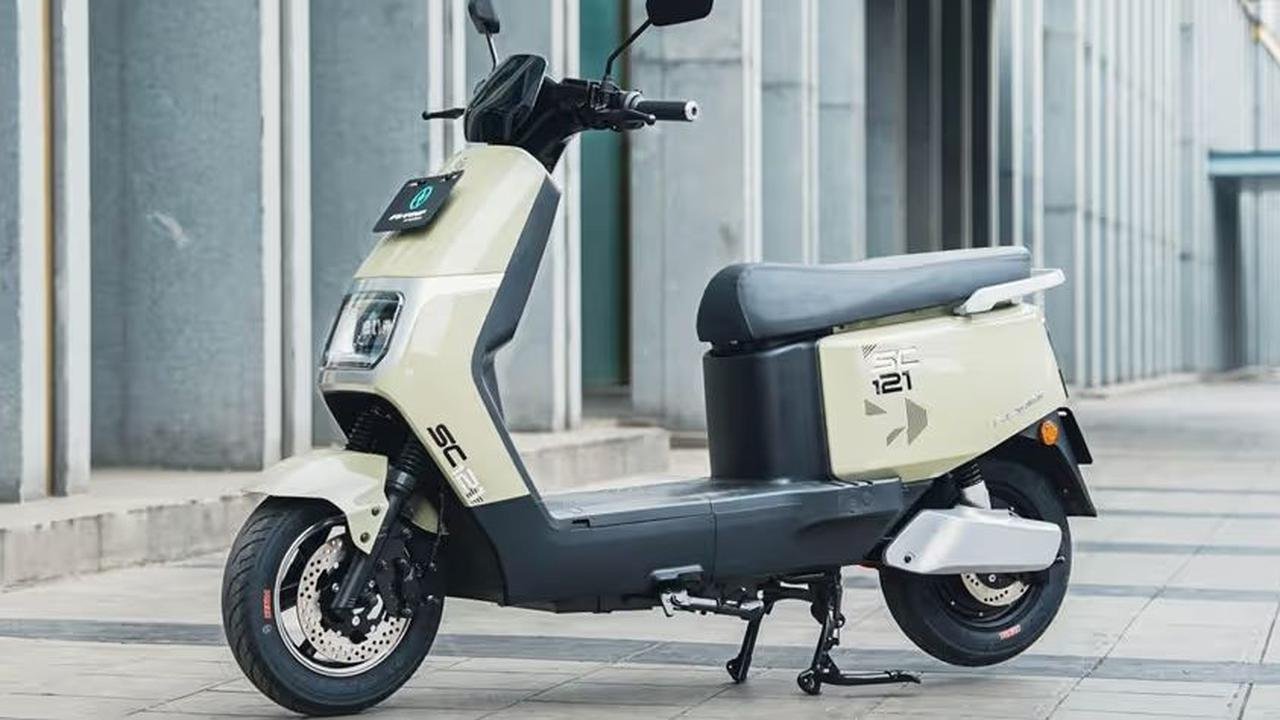 Motor Listrik Mogok di Jalan? Indomobil eMotor Hadirkan Teknisi Panggilan