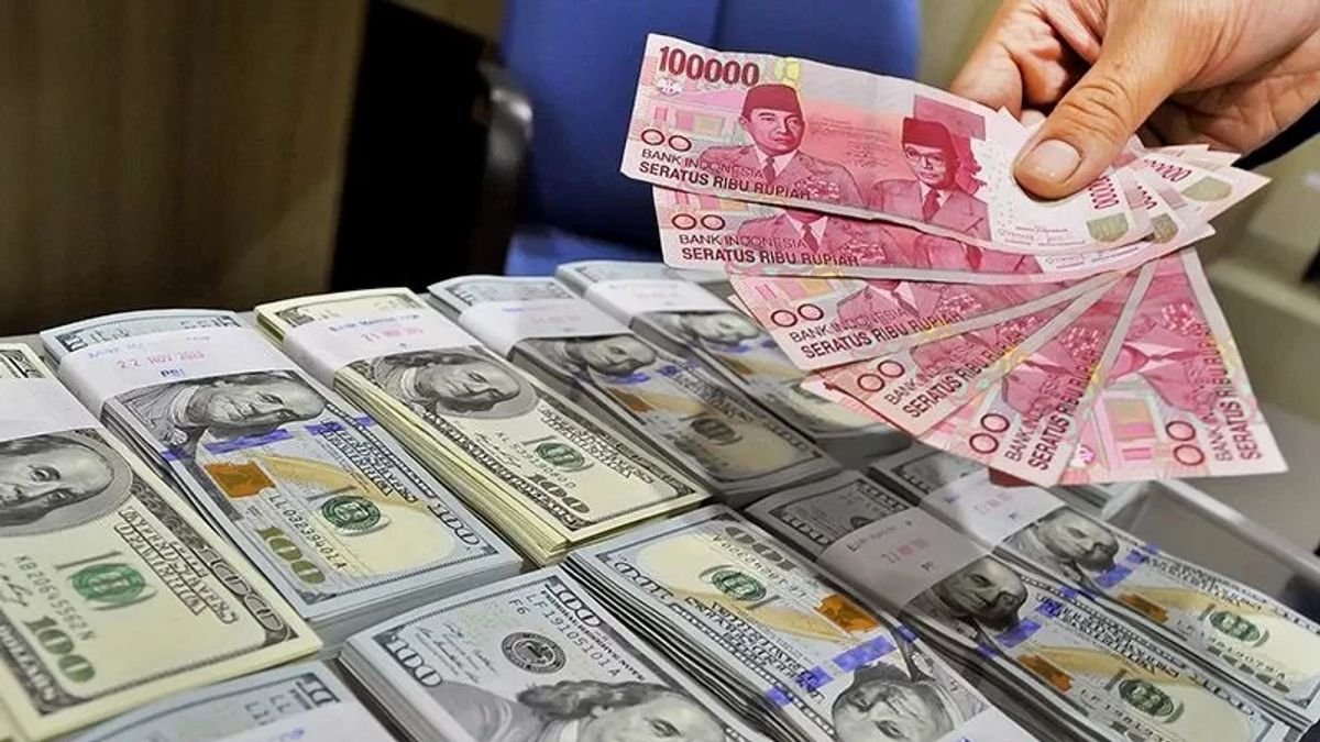 BI Ungkap Penyebab Rupiah Melemah ke Rp17.985 per Dolar AS