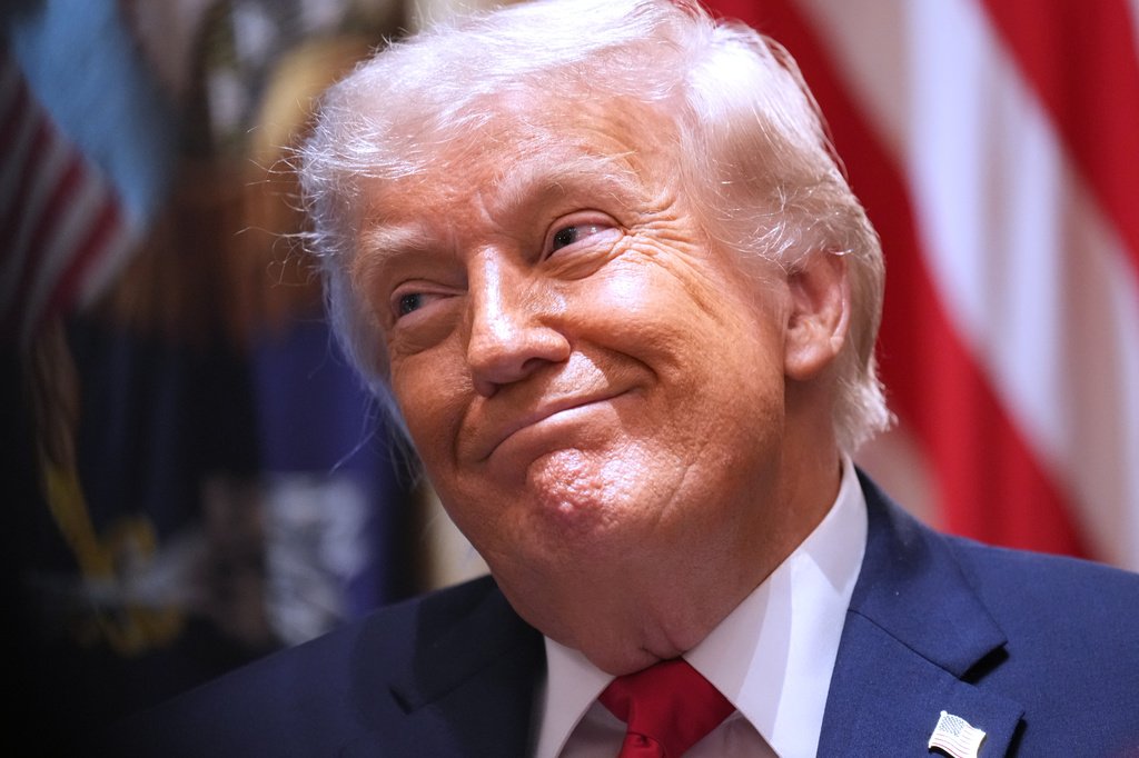 Trump Jadikan Nama Mohammad Bahan Candaan Saat Singgung Iran, Tuai Sorotan