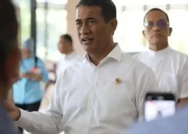 Mentan Amran Copot 8 Pejabat Bulog dan Bapanas Usai Dugaan Oplos Beras Subsidi