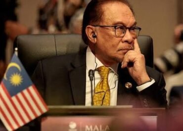 PM Malaysia Anwar Ibrahim Usulkan Kerja Sama ASEAN untuk Atasi Asap Karhutla RI